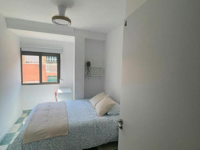 Habitación en alquiler en Alaquàs, Barri dels Ollers