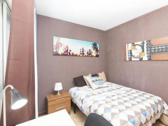 Habitación en alquiler en Alcalá De Henares, Virgen del Val