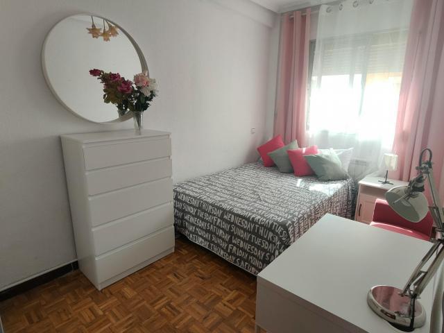 Habitación en alquiler en Distrito V, Alcalá De Henares