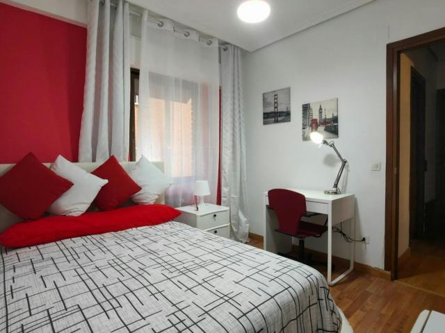 Habitación en alquiler en Distrito I, Alcalá De Henares