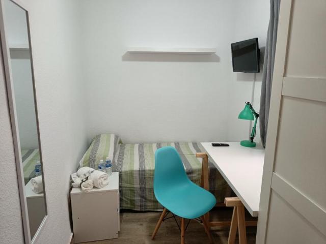 Habitación en alquiler en El Zapillo, Almería