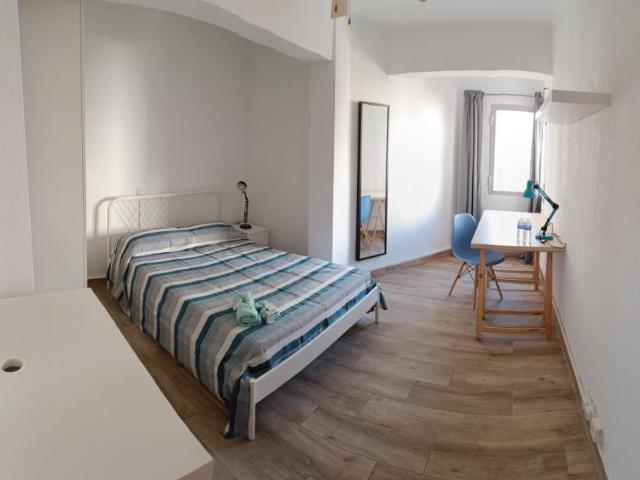 Habitación en alquiler en El Zapillo, Almería