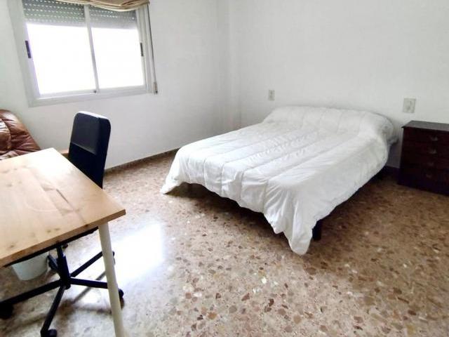 Habitación en alquiler en Castellón De La Plana, Castellón
