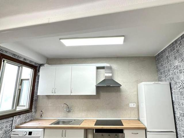 Habitación en alquiler en Grup Sant Vicent Ferrer, Castellón De La Plana