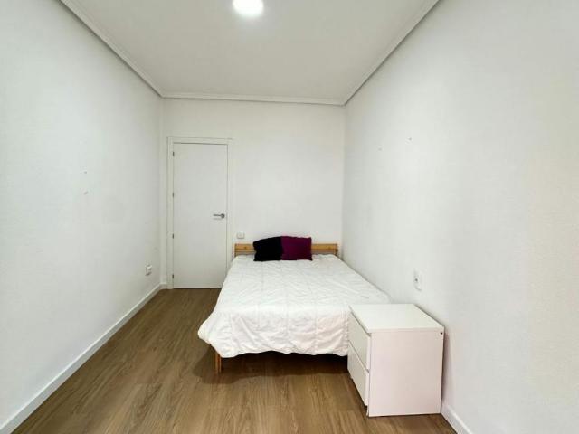 Habitación en alquiler en la Plana Alta, Valencia