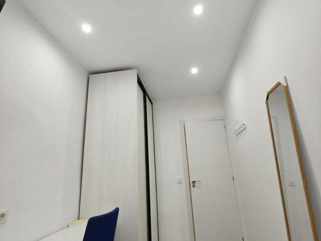 Habitación en alquiler en Esplugues De Llobregat, la Plana
