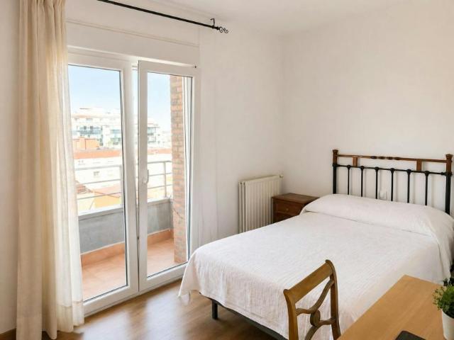 Habitación en alquiler en Gijón, Asturias