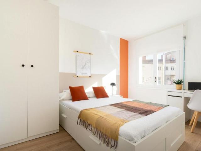 Habitación en alquiler en Girona, la Devesa