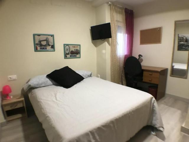 Habitación en alquiler en Granada, Angustias - Chana - Encina