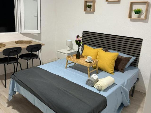 Habitación en alquiler en Flores, Leganés