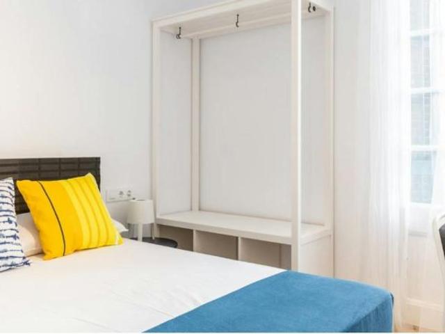 Habitación en alquiler en Districte V, Barcelonès