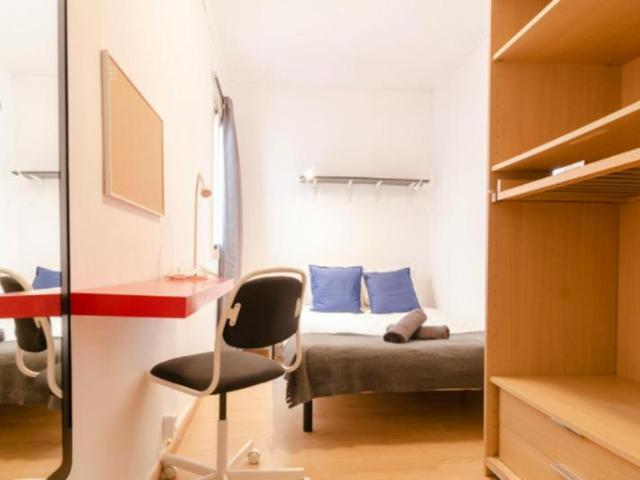 Habitación en alquiler en Districte III, Barcelonès