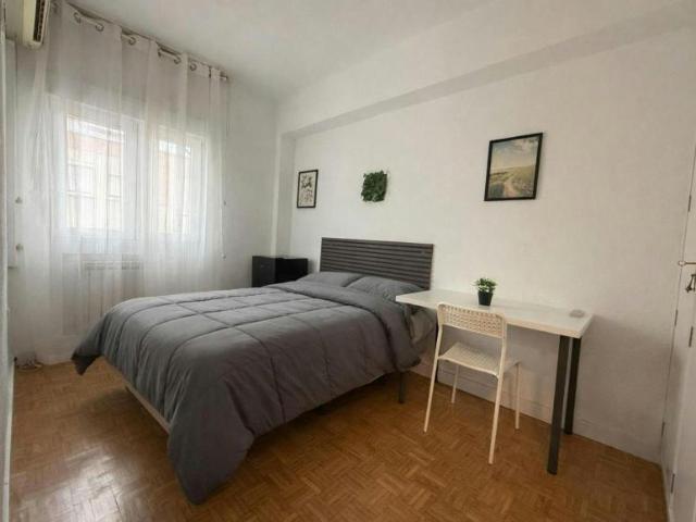 Habitación en alquiler en Chamartín, Madrid