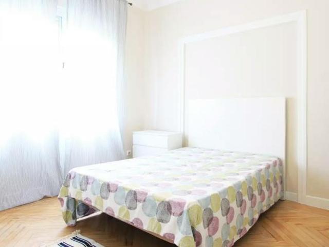Habitación en alquiler en Castellana, Madrid