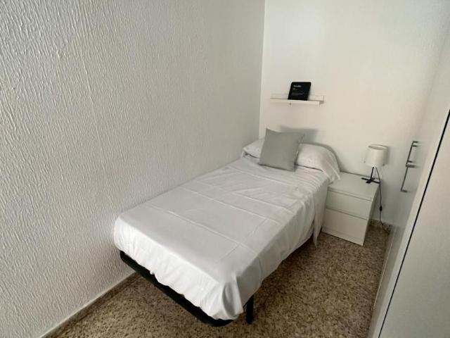 Habitación en alquiler en Carretera de Cádiz, Málaga