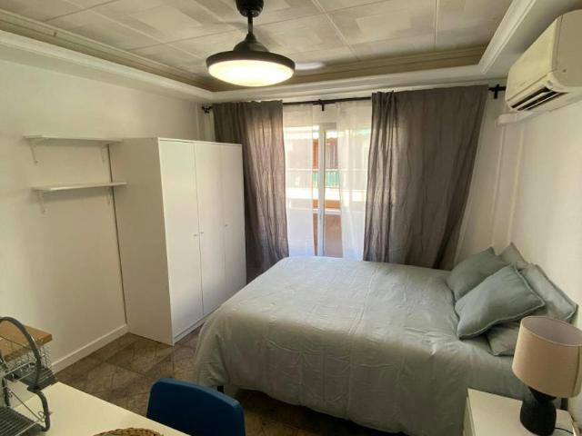 Habitación en alquiler en Manises, els Obradors Habitación en alquiler en Manises, els Obradors