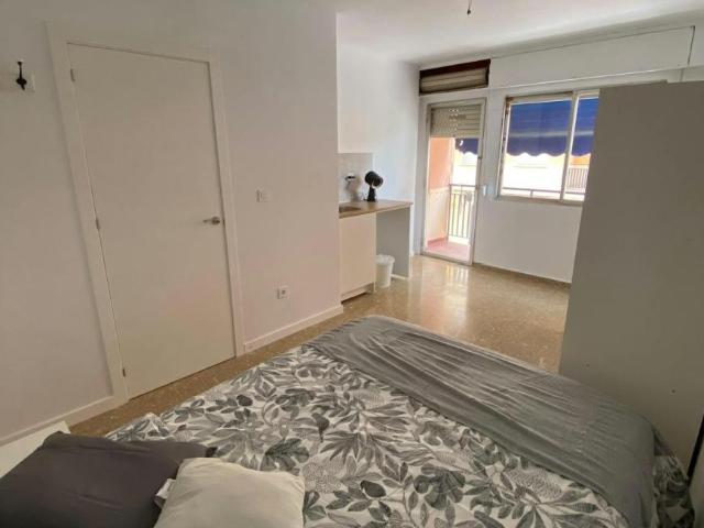 Habitación en alquiler en Manises, Valencia