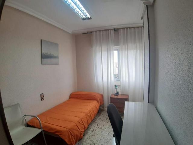 Habitación en alquiler en Murcia