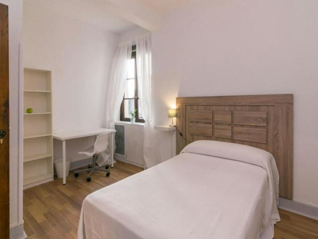 Habitación en alquiler en Llamaquique, Oviedo