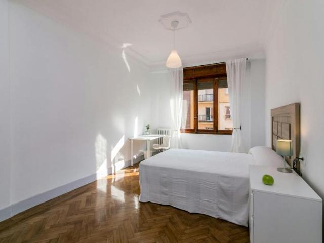 Habitación en alquiler en Oviedo, Llamaquique