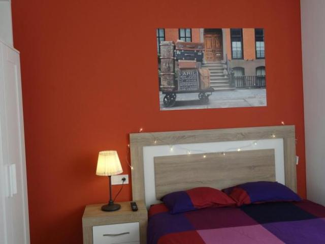 Habitación en alquiler en Oviedo, Buenavista