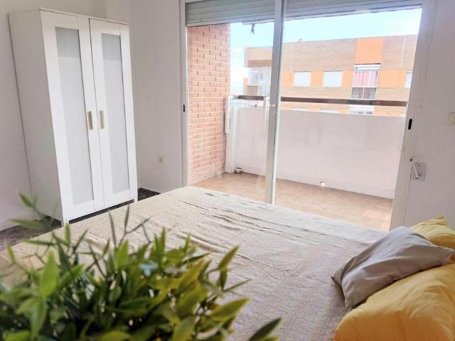 Habitación en alquiler en Paterna, Urbanització Terramelar