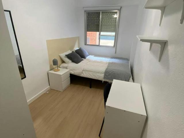 Habitación en alquiler en Paterna, Valencia