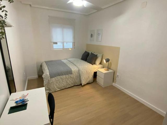 Habitación en alquiler en Paterna, Valencia