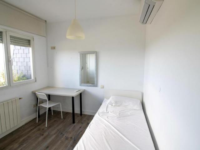 Habitación en alquiler en Colonia La Cabaña, Pozuelo De Alarcón