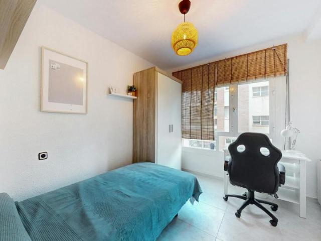 Habitación en alquiler en els Poetes, Baix Camp