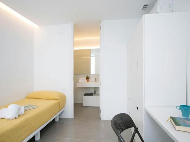 Habitación en alquiler en Rocafort