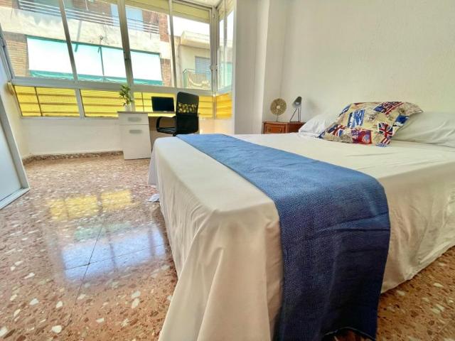 Habitación en alquiler en Sant Vicent del Raspeig / San Vicente del Raspeig, l'Alacantí