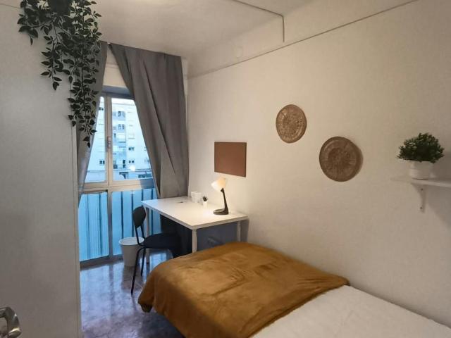 Habitación en alquiler en Sant Pere i Sant Pau, Tarragonès