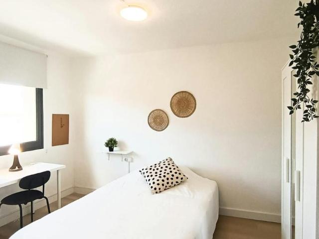 Habitación en alquiler en Sant Pere i Sant Pau, Tarragonès