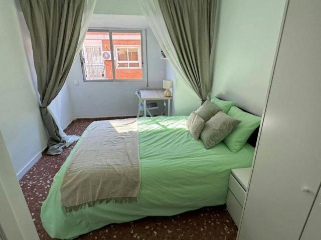 Habitación en alquiler en el Poble Nou, Torrent
