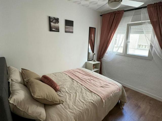 Habitación en alquiler en el Poble Nou, Torrent