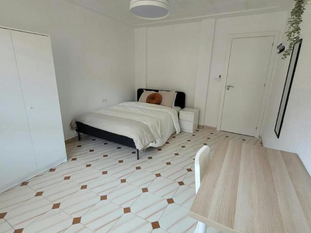 Habitación en alquiler en el Poble Nou, l'Horta Sud