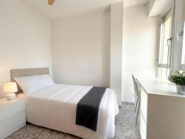 Habitación en alquiler en Vera, Alboraya