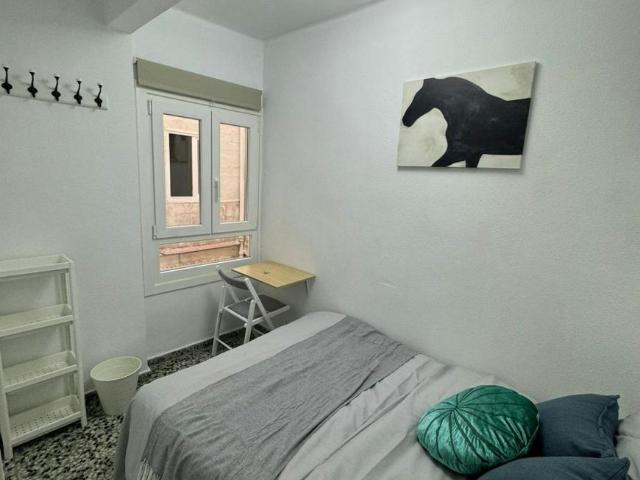 Habitación en alquiler en Xirivella, Barri del Mont de Pietat