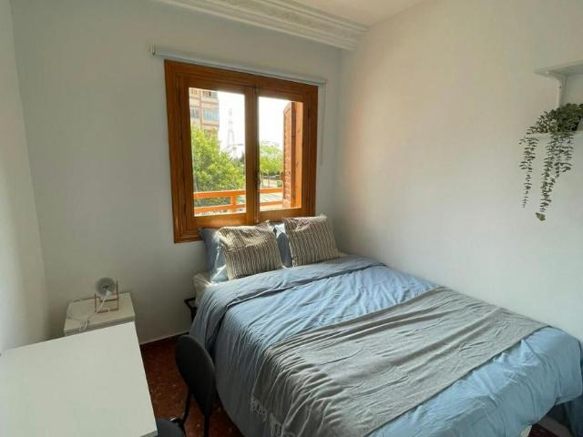 Habitación en alquiler en Xirivella, Barri del Mont de Pietat