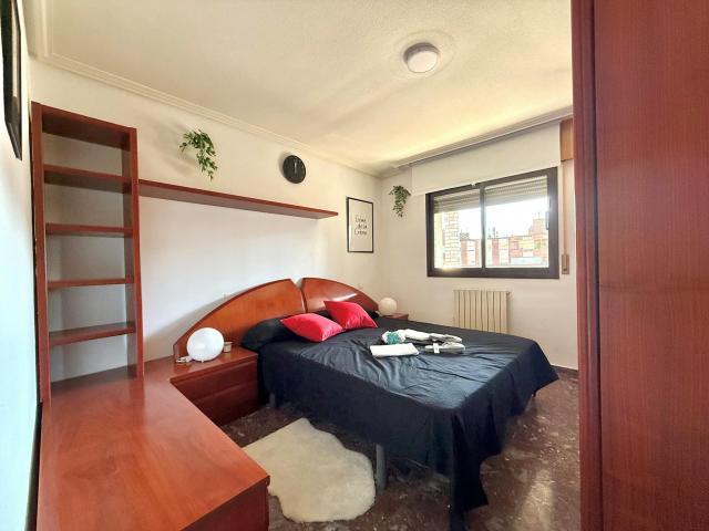 Habitación en alquiler en Actur-Rey Fernando, Zaragoza
