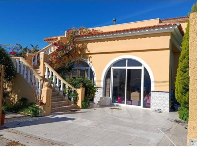 Chalet en venta en Urbanització Platja d'Oliva, la Safor