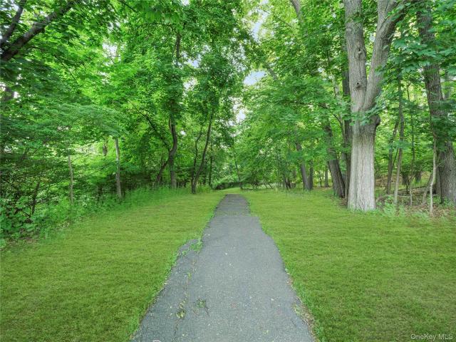 Condo for sale in Rockland, New York