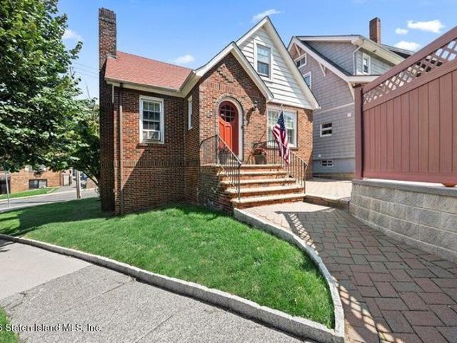 House for sale in Arverne, New York
