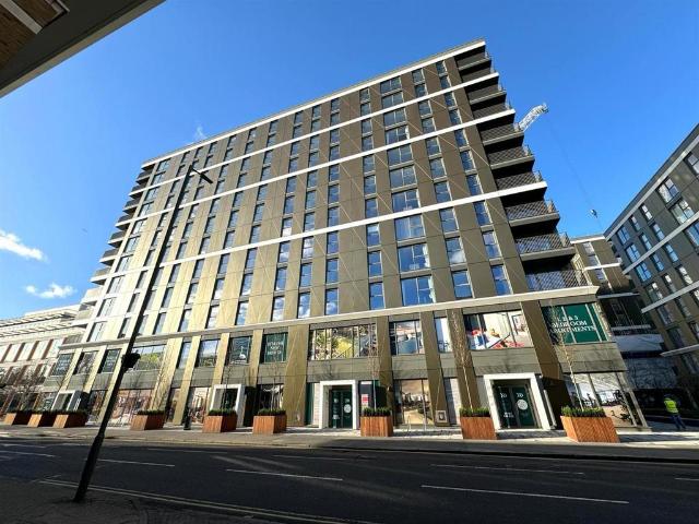 Apartment for rent in Birch Green, Lower Halliford