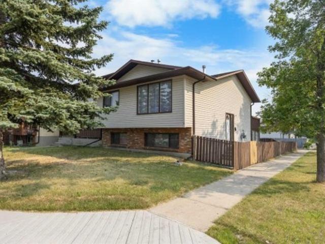House for sale in Northwest, Alberta