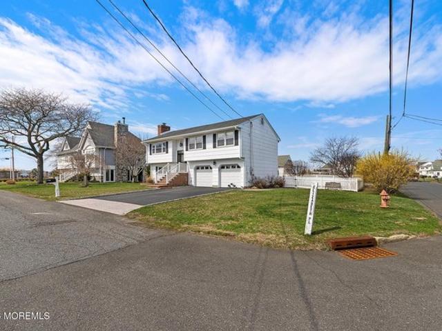 House for sale in Monmouth, New Jersey