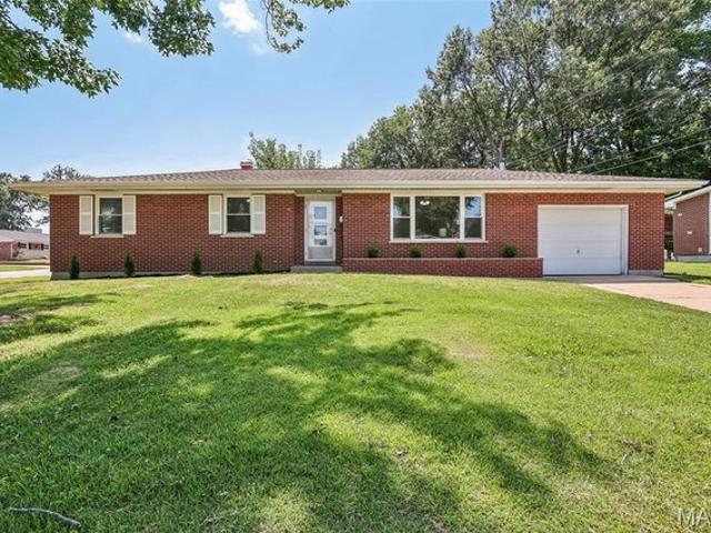 House for sale in Saint Charles, Missouri