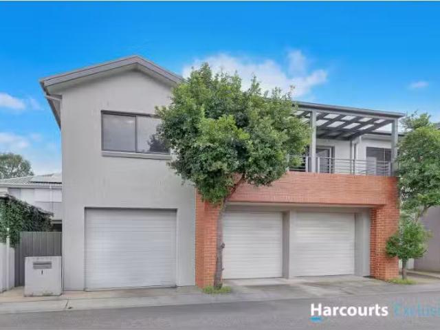 Condo for rent in Sydney, New South Wales