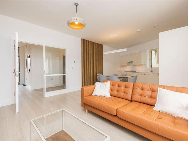 House to rent in Bluebell, North Tipperary
